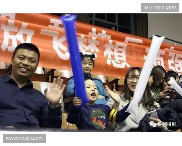 通过APP视频直播畅享世界杯巅峰对决激情之夜全程高清互动体验 通过APP视频直播畅享世界杯巅峰对决激情之夜全程高清互动体验