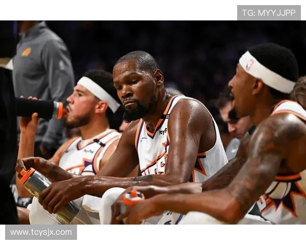 杜兰特谈防守沟通提升空间强调应对无球跑动球队的重要性