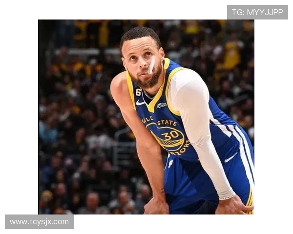 科沃德回忆库里精彩瞬间称这是我欢迎来到NBA的标志性时刻